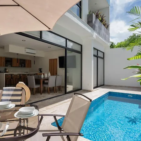 Private Pool Oasis Roof Terrace, Gym, Near Shop Apartment